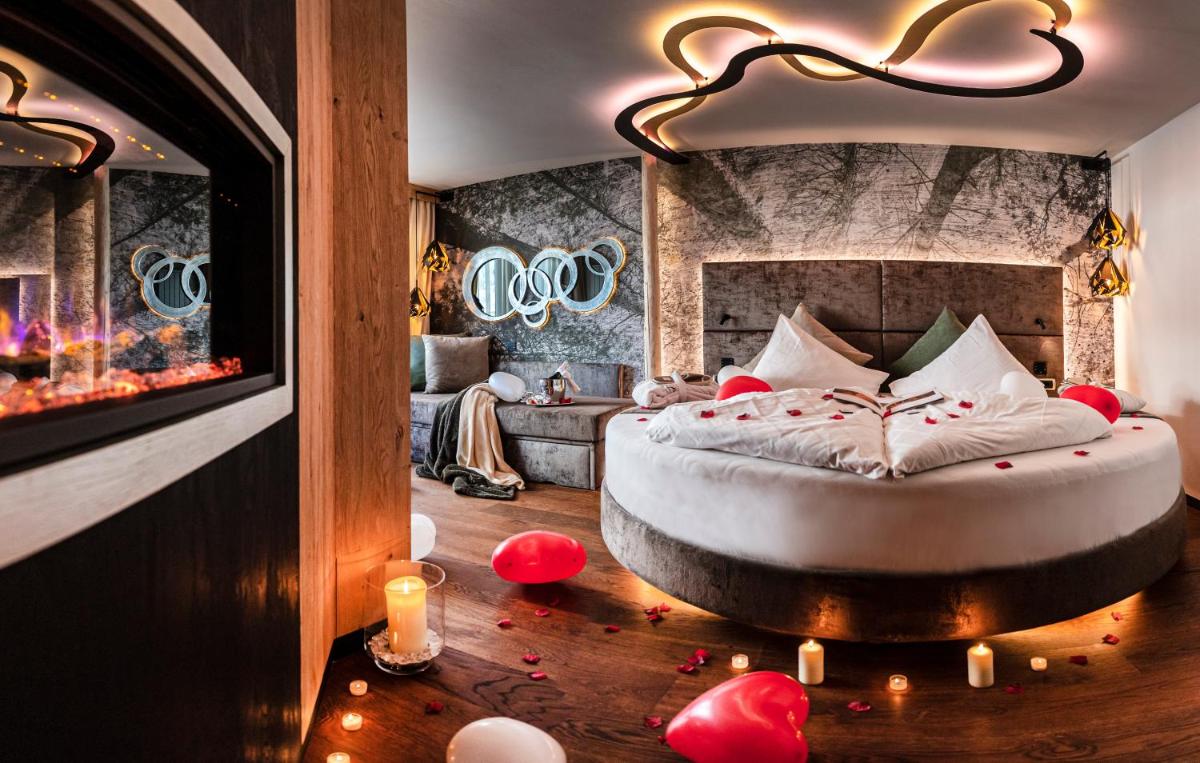 ABINEA Dolomiti Romantic SPA