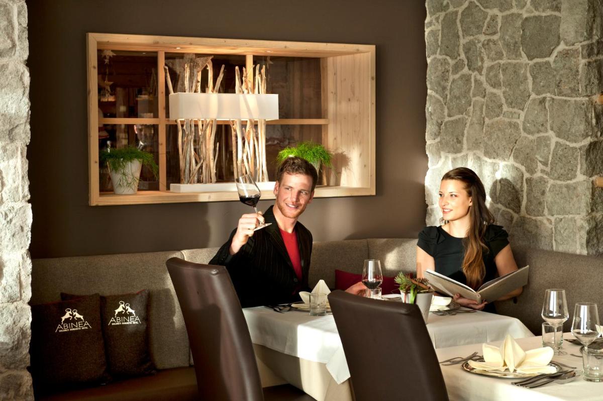 ABINEA Dolomiti Romantic SPA