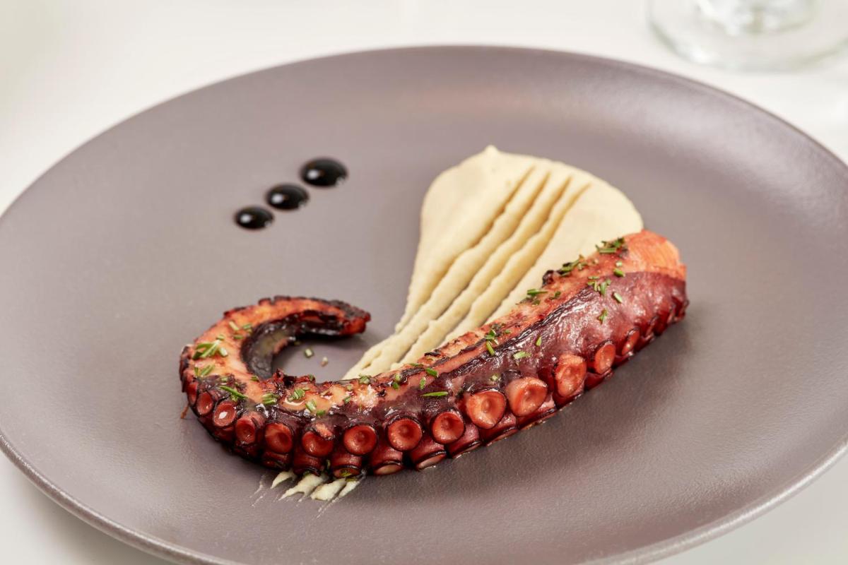 Absolute Mykonos Suites & More