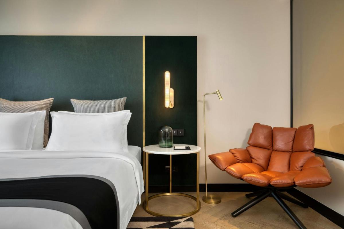 Academias Hotel, Autograph Collection