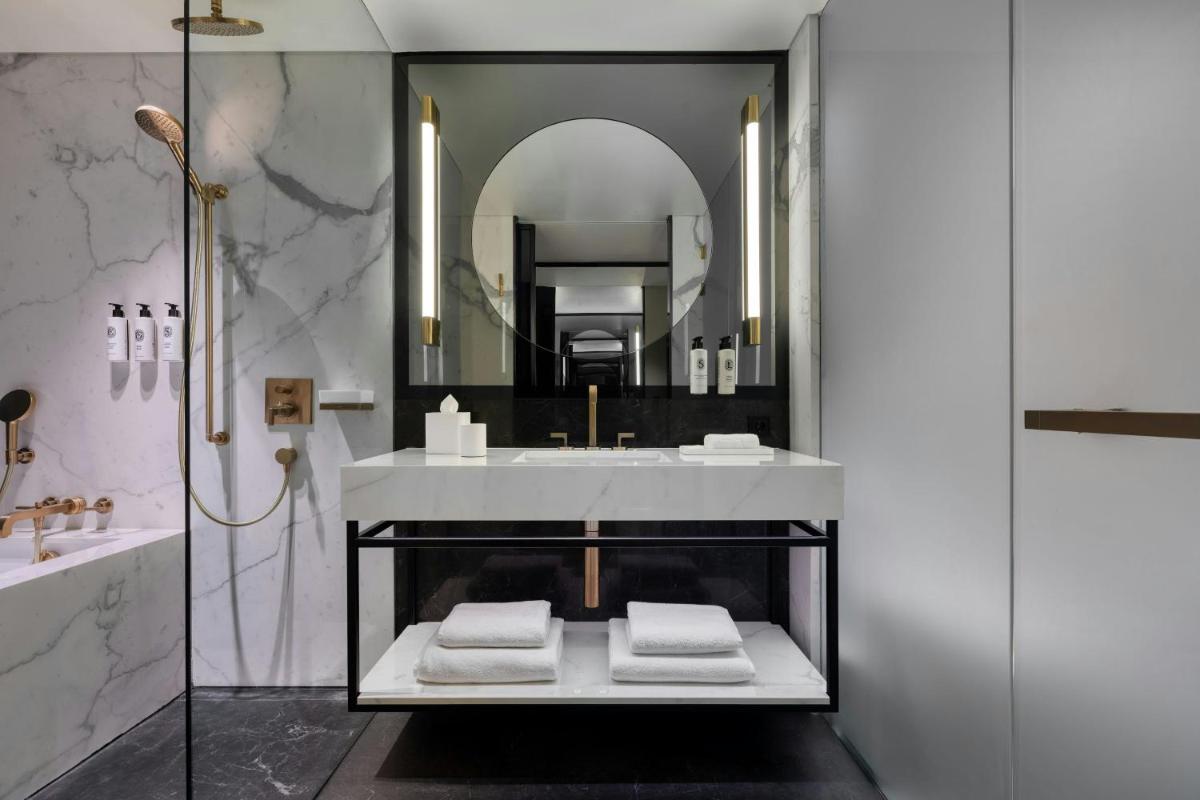 Academias Hotel, Autograph Collection