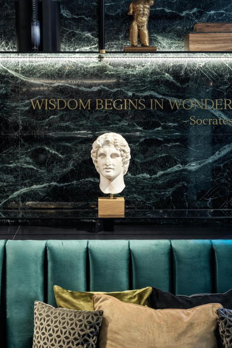 Academias Hotel, Autograph Collection