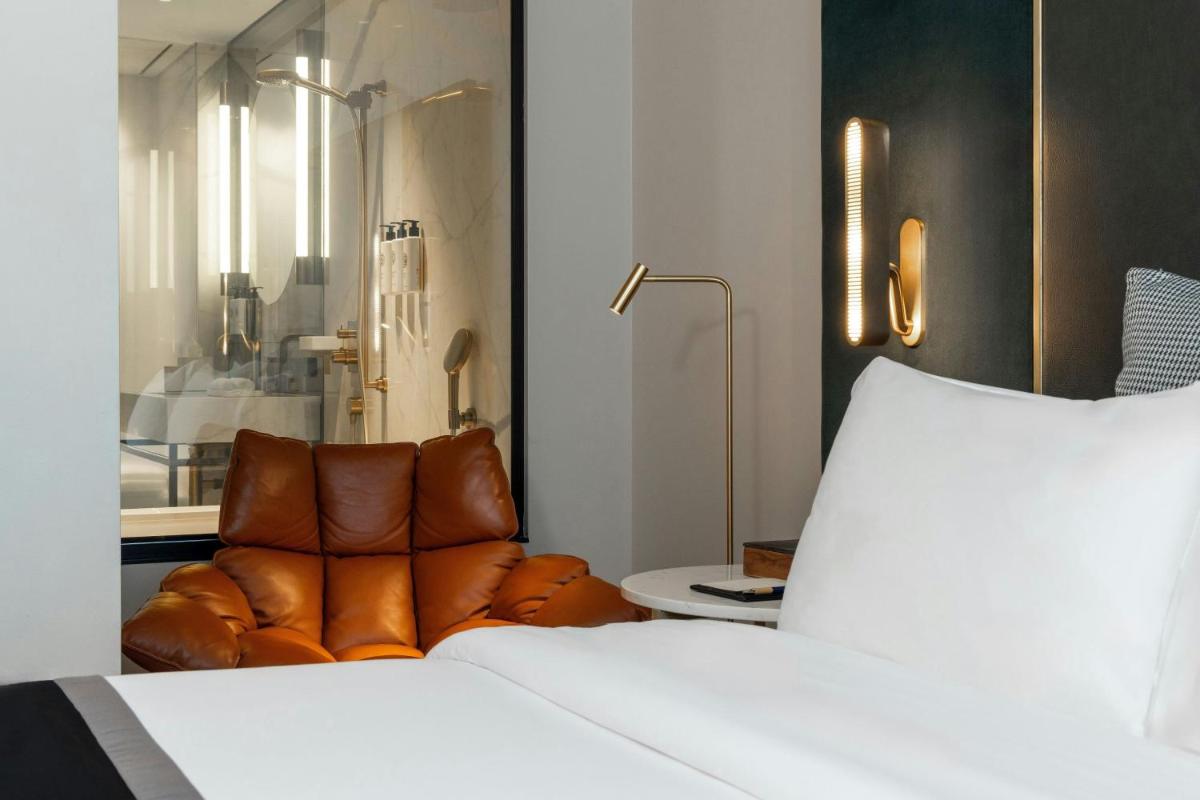 Academias Hotel, Autograph Collection