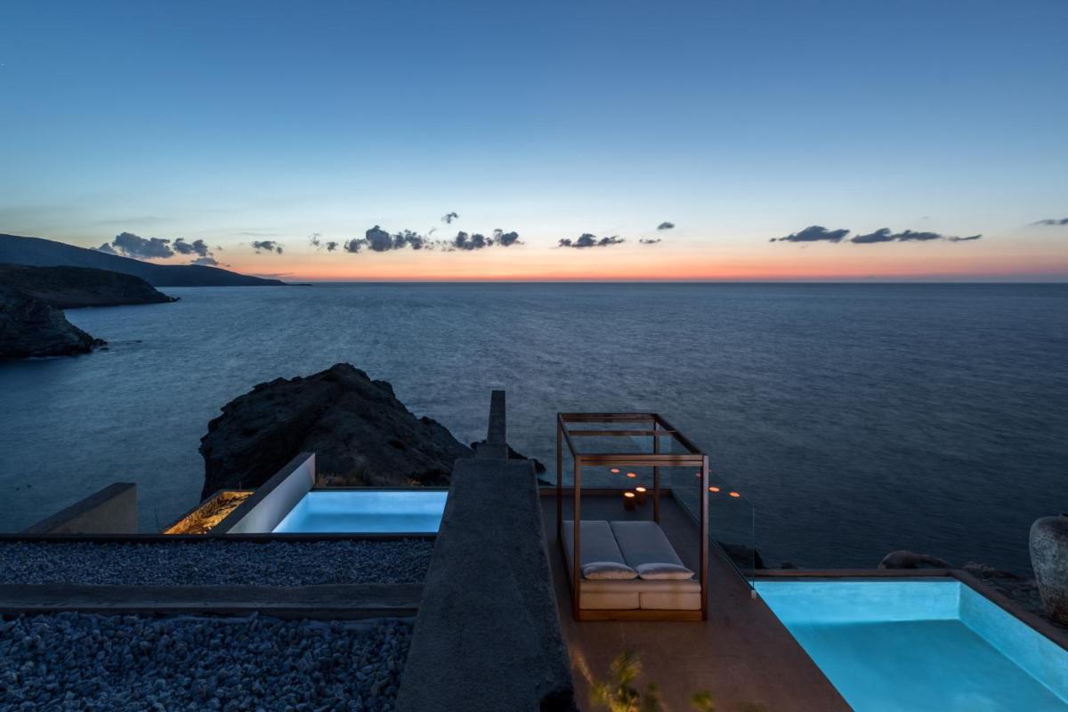 Acro Suites - A Wellbeing Resort