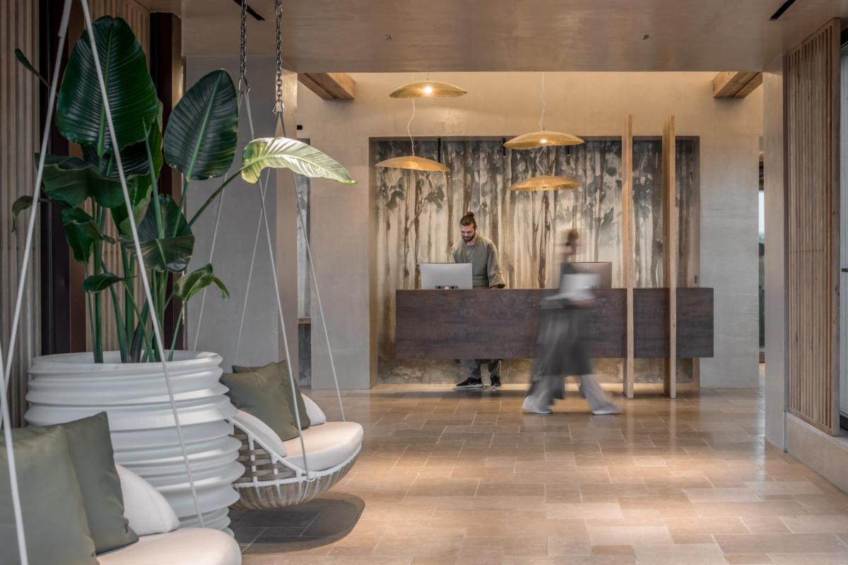 Acro Suites - A Wellbeing Resort