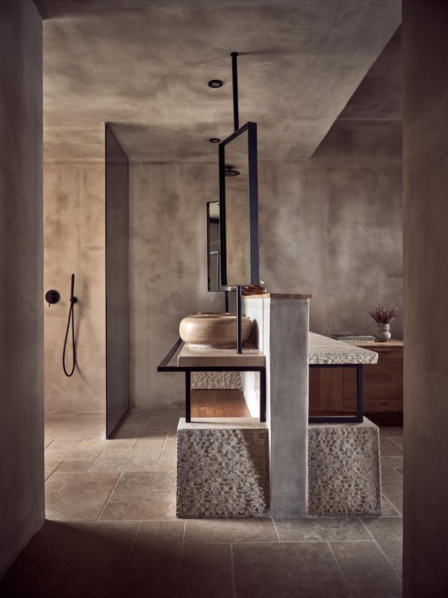 Acro Suites - A Wellbeing Resort