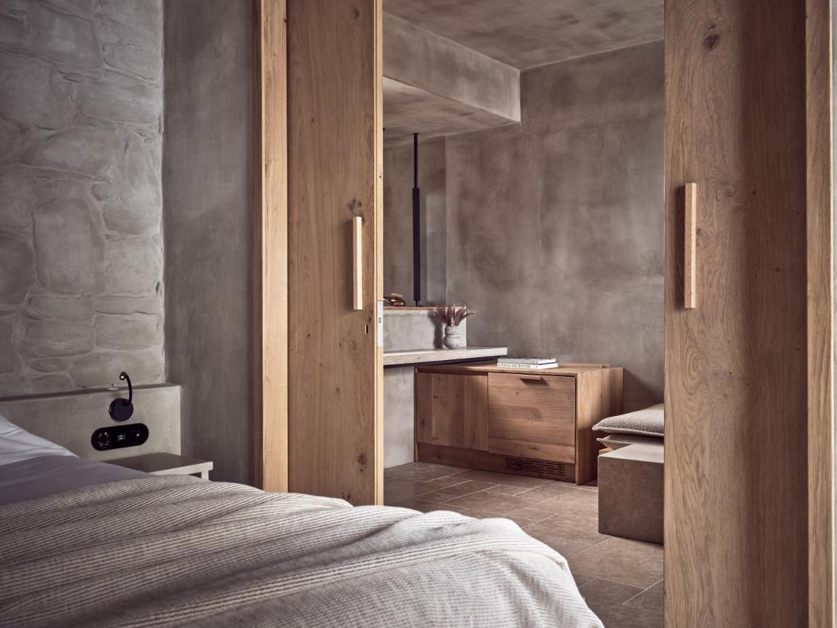 Acro Suites - A Wellbeing Resort
