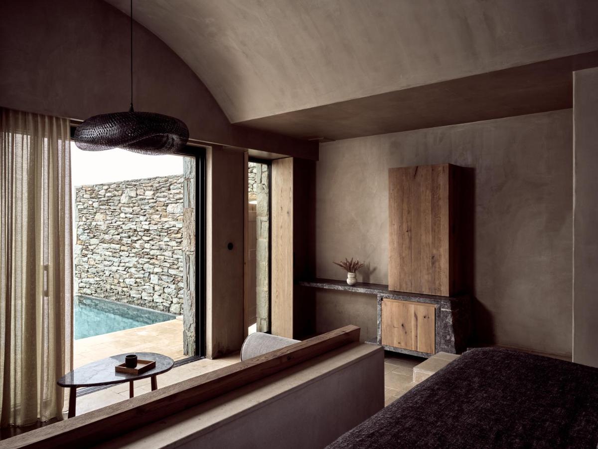 Acro Suites - A Wellbeing Resort
