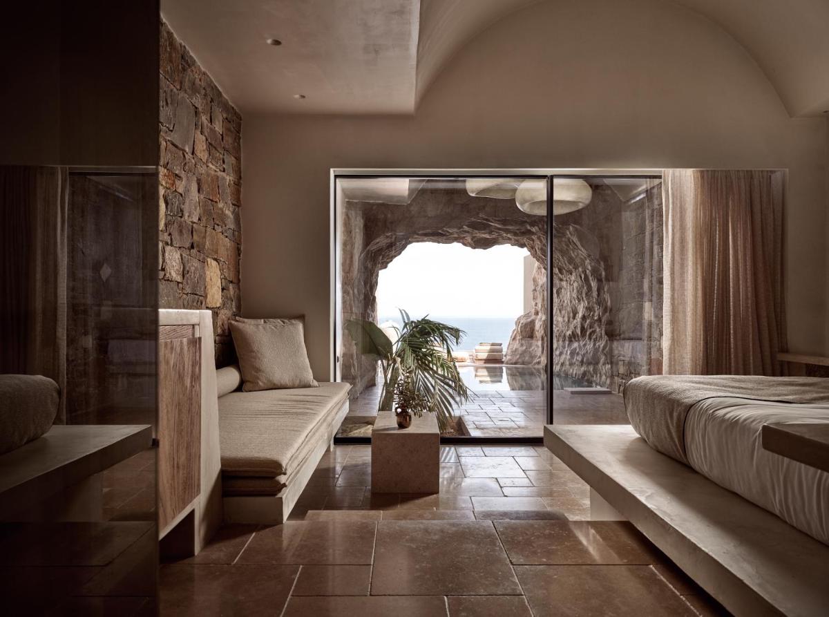 Acro Suites - A Wellbeing Resort