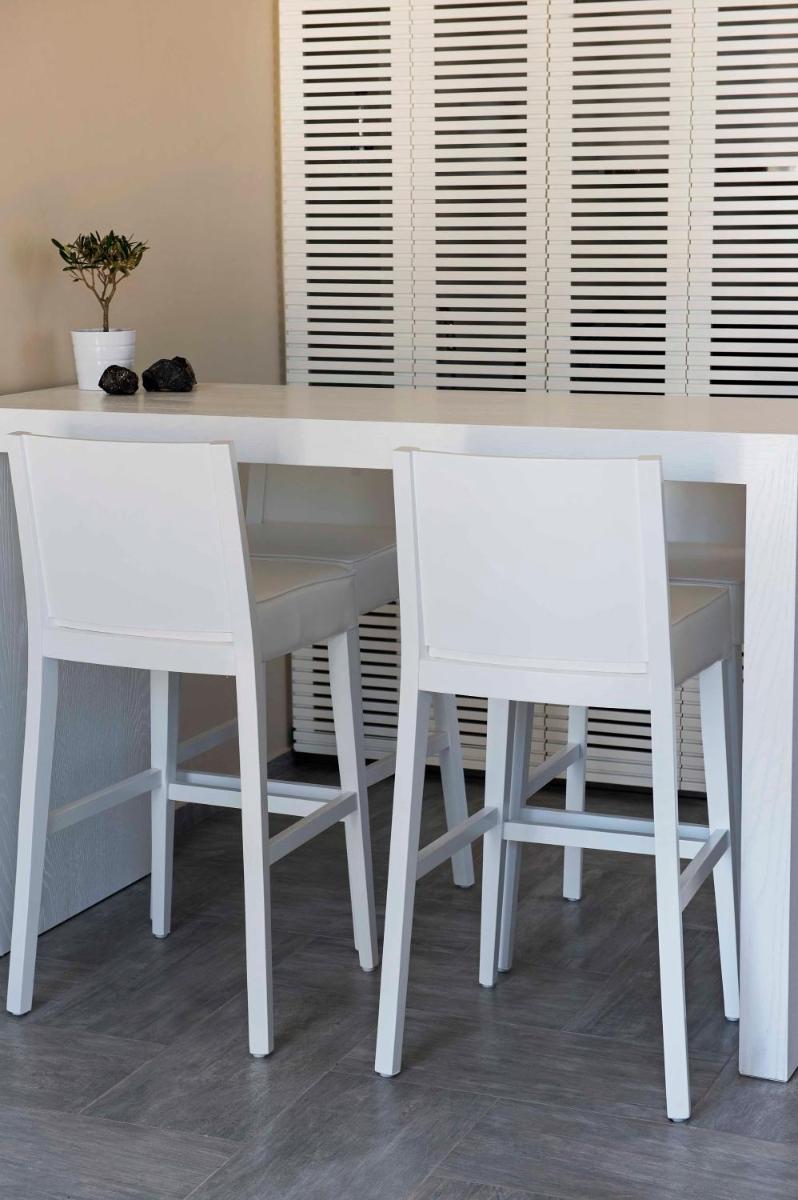 Acroterra Rosa Luxury Suites & Spa