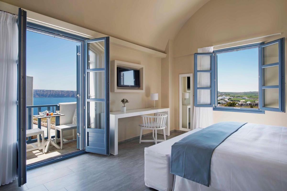 Acroterra Rosa Luxury Suites & Spa