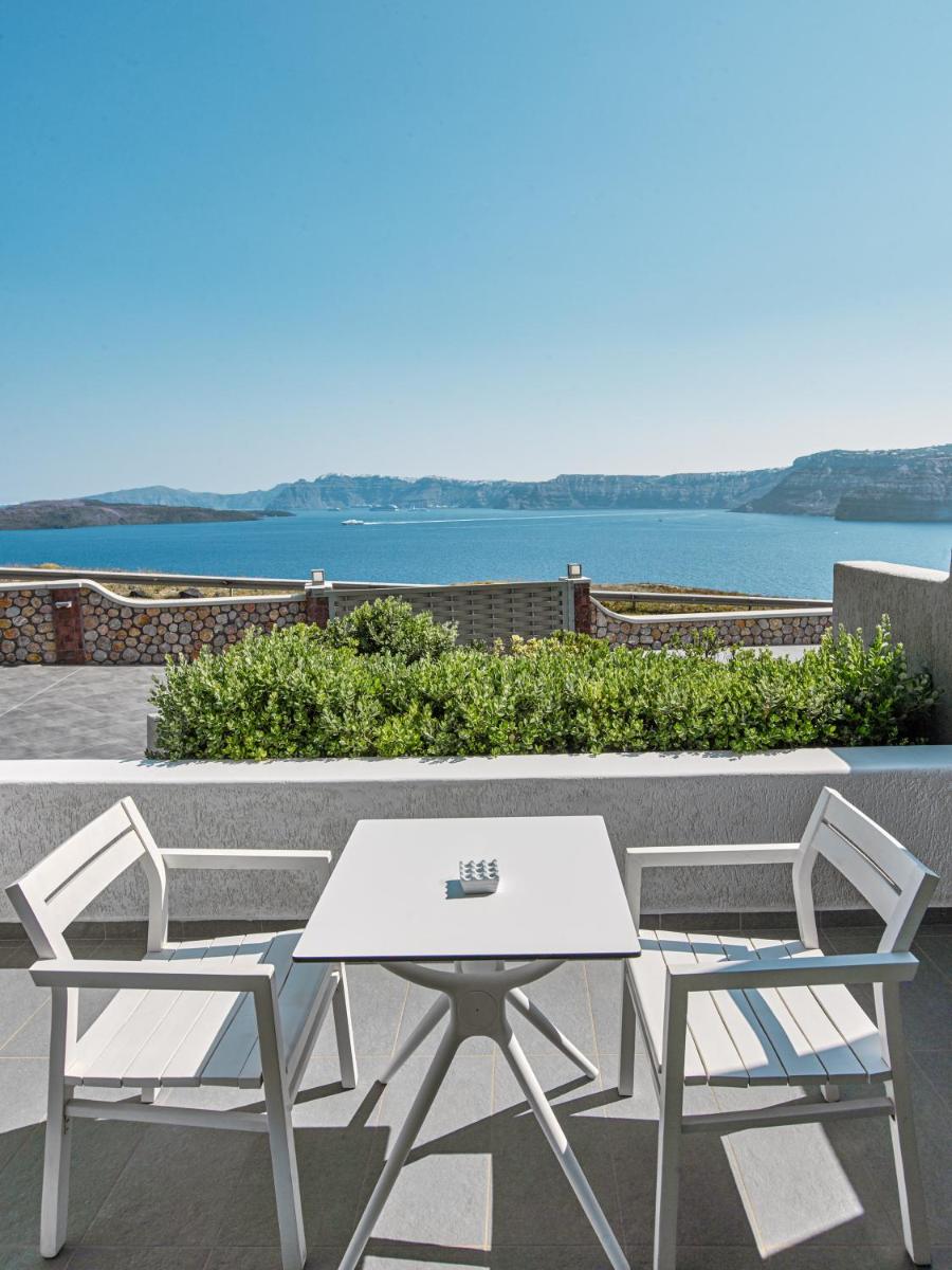Acroterra Rosa Luxury Suites & Spa