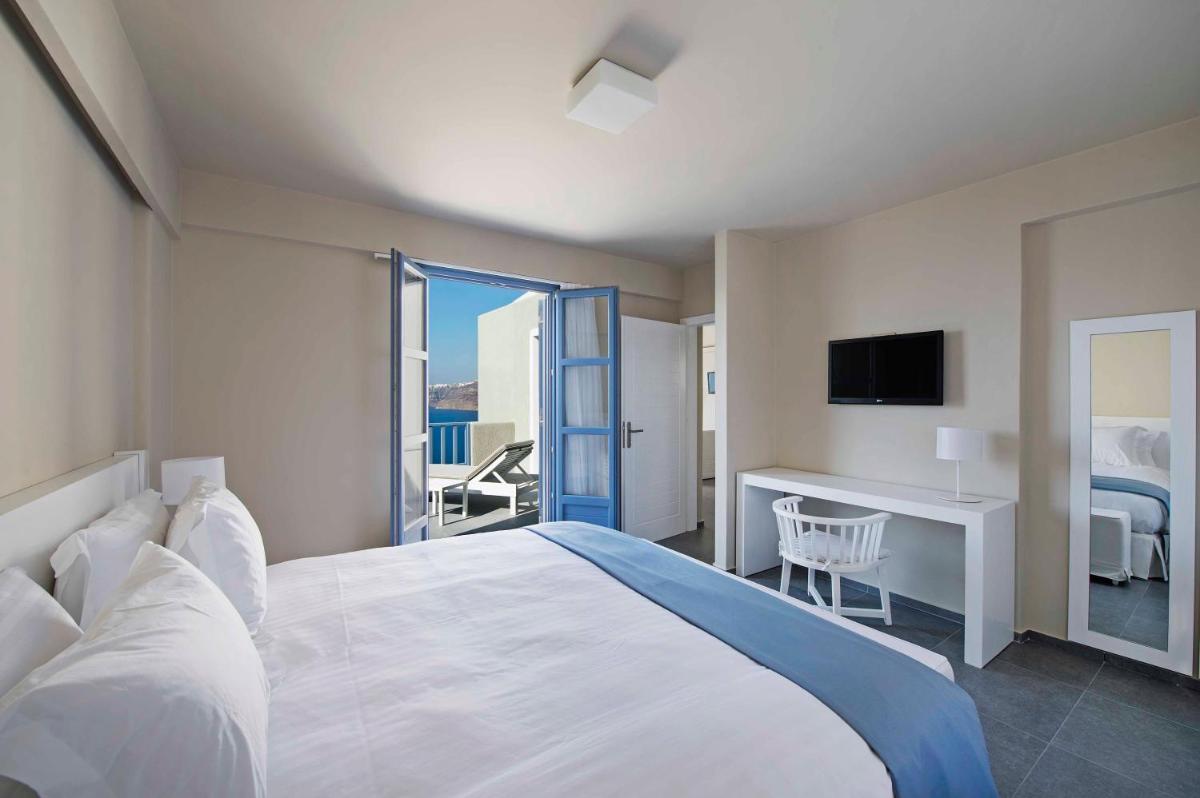 Acroterra Rosa Luxury Suites & Spa