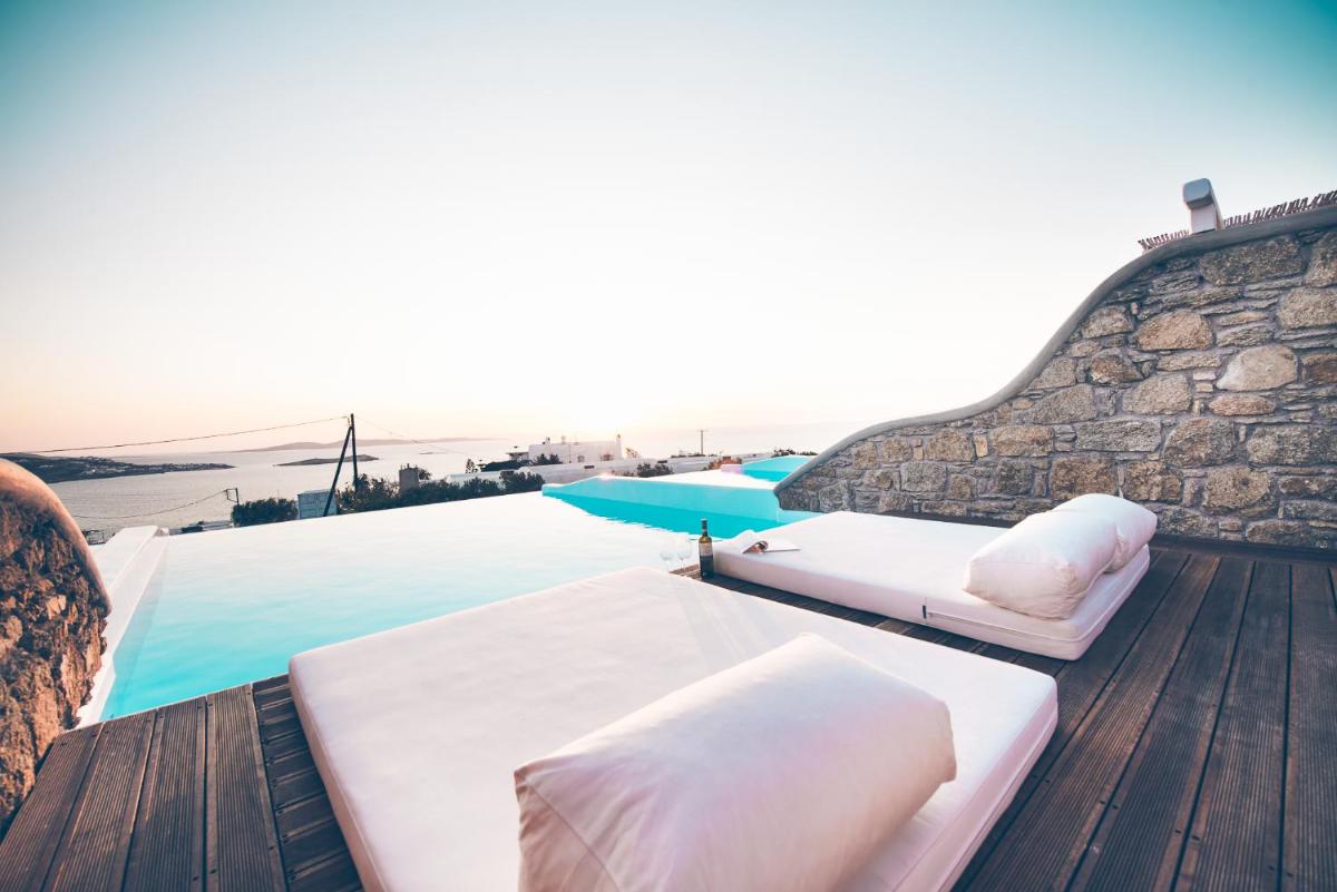 Adel Private Suites