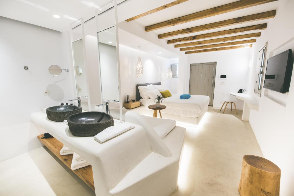 Adel Private Suites