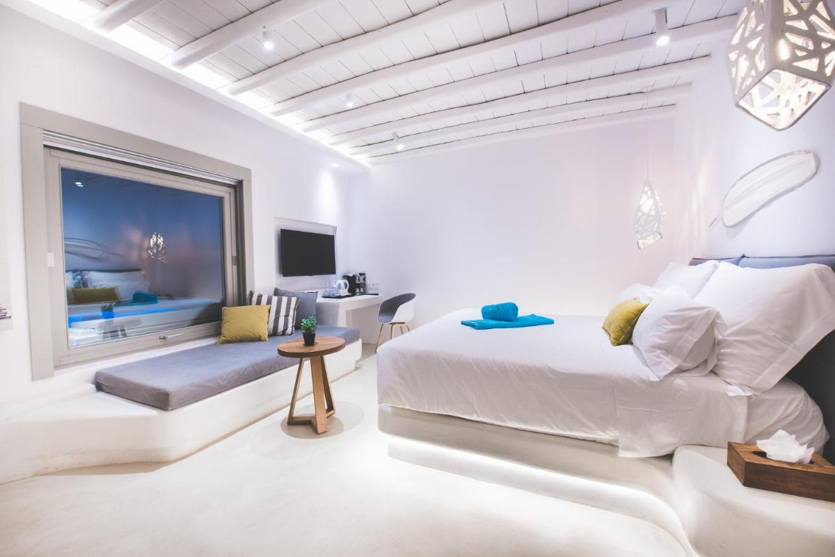 Adel Private Suites