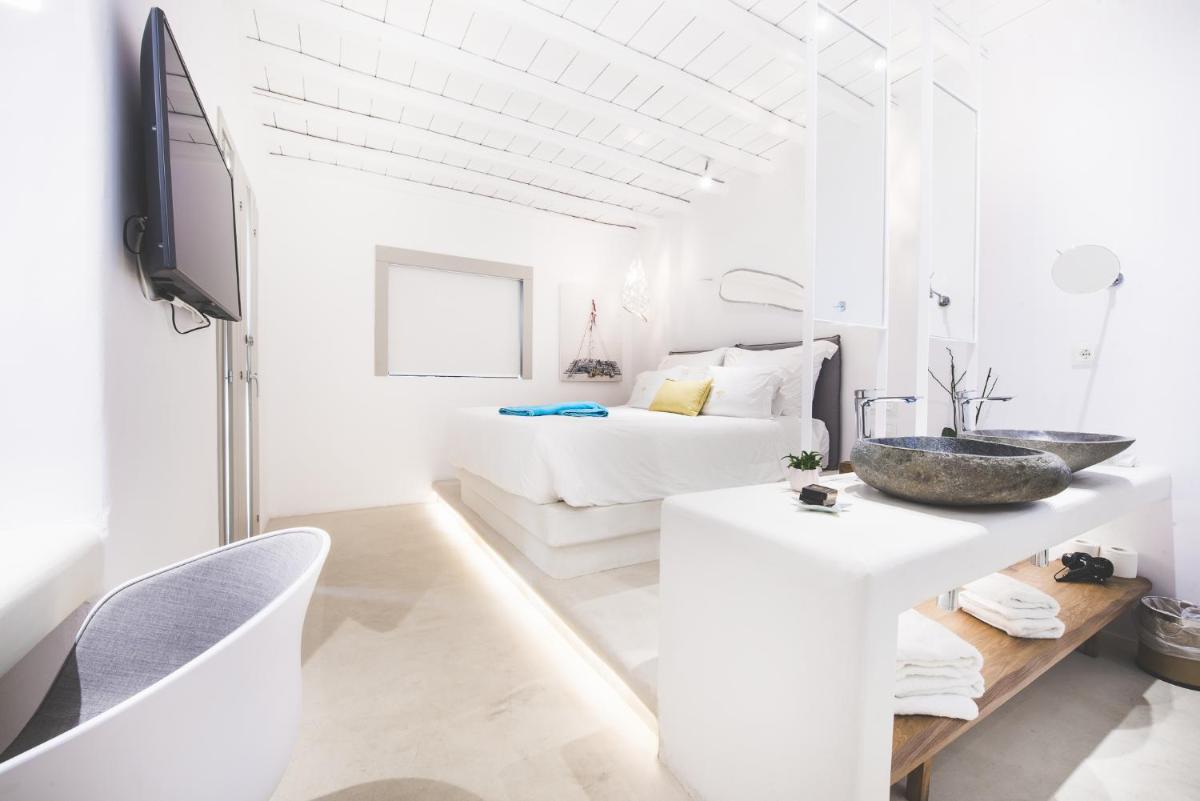 Adel Private Suites