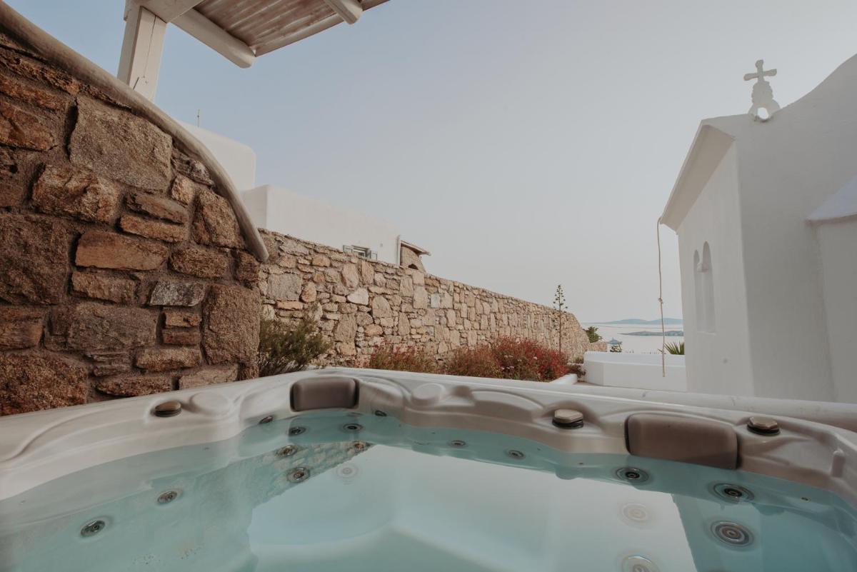 Adel Private Suites