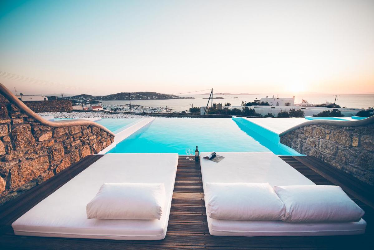 Adel Private Suites
