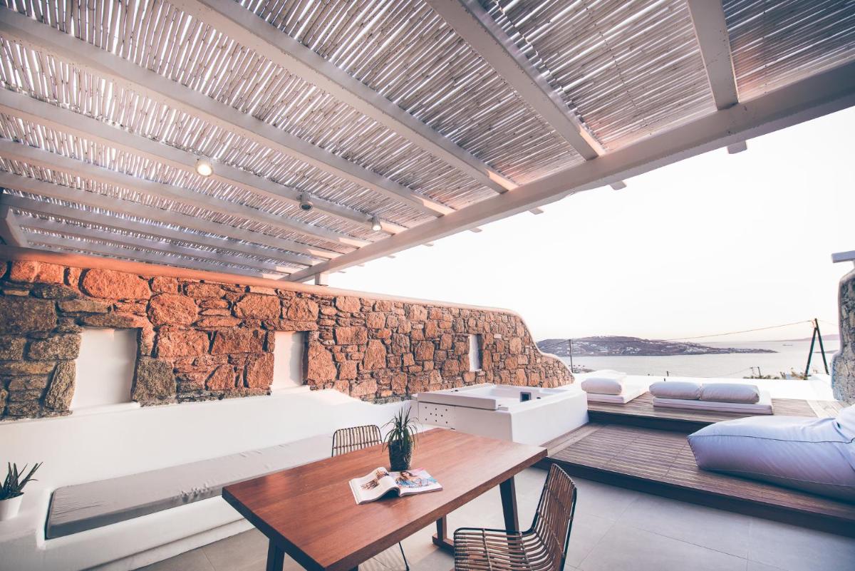 Adel Private Suites