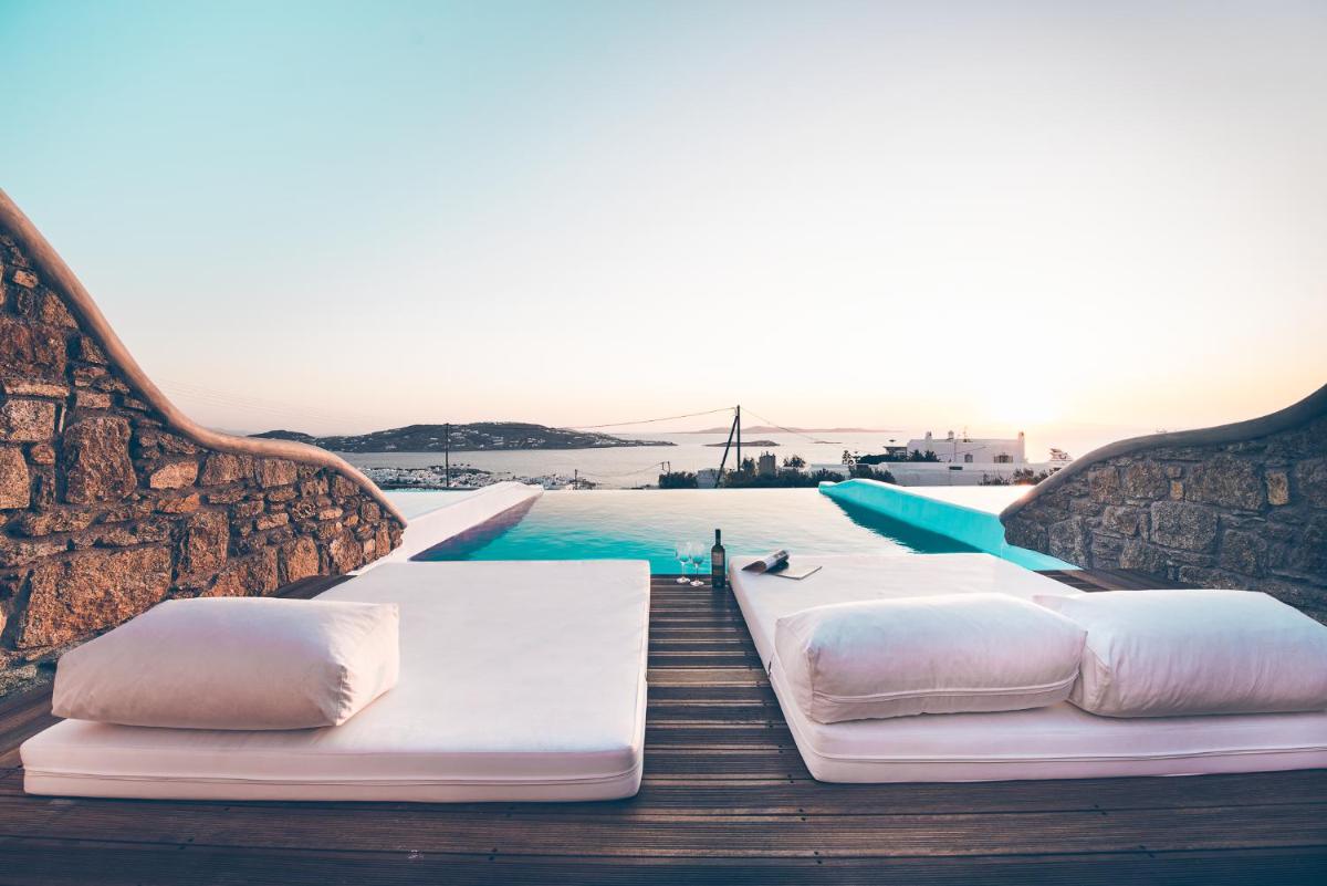 Adel Private Suites
