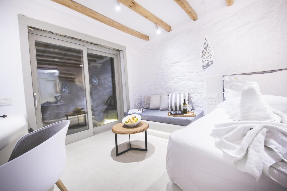 Adel Private Suites