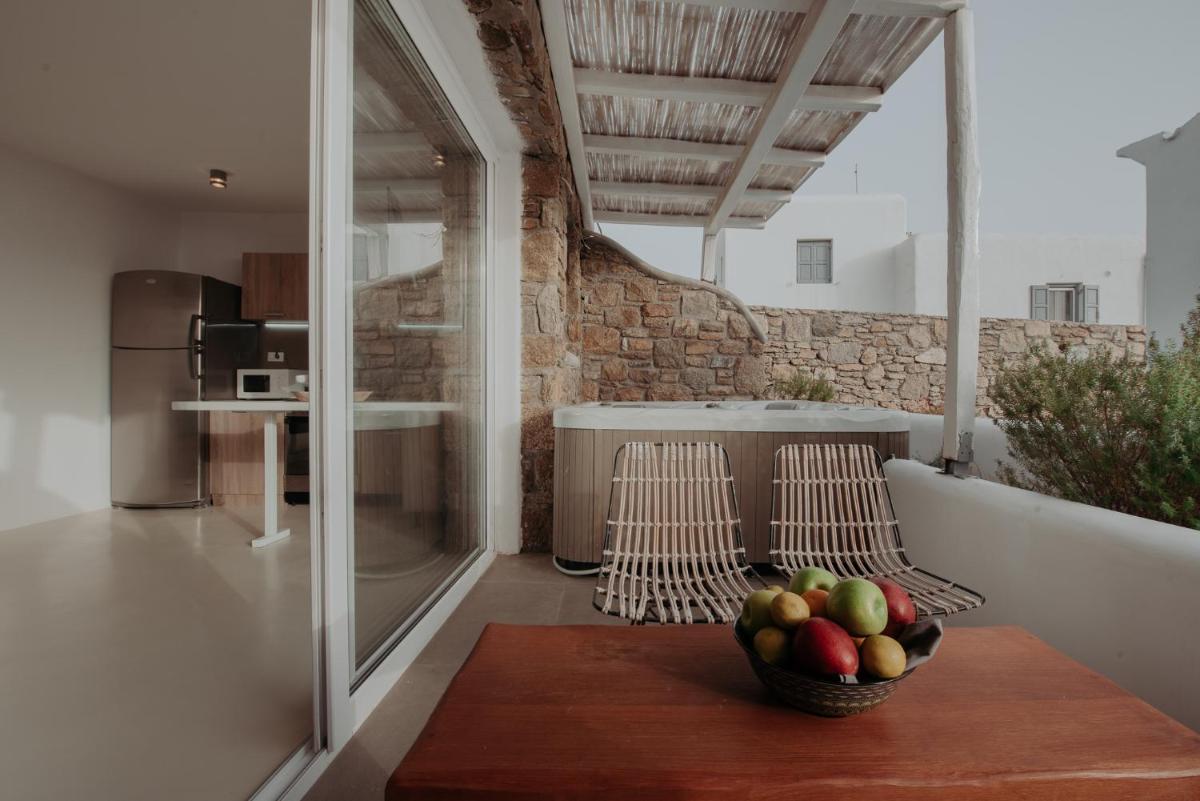 Adel Private Suites