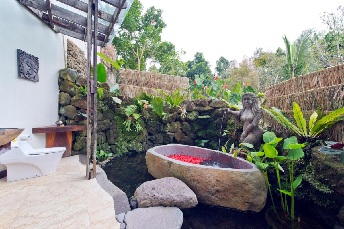 Adiwana Dara Ayu Villas