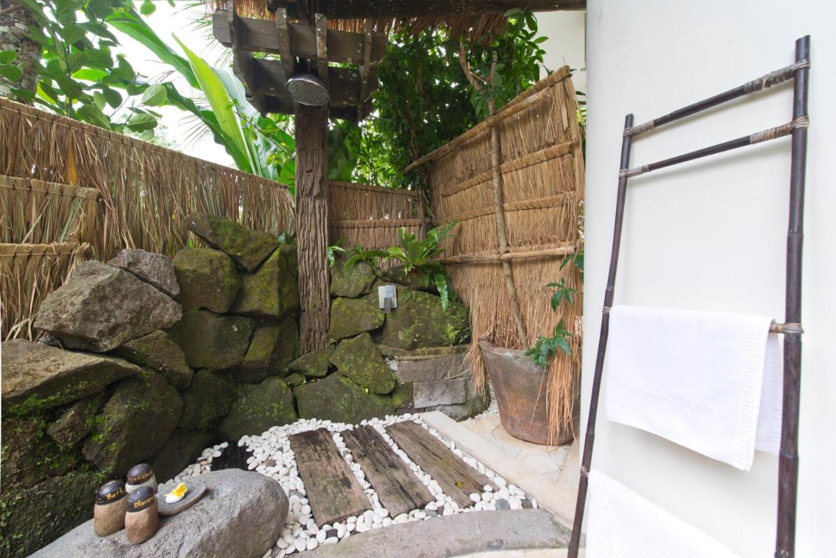 Adiwana Dara Ayu Villas