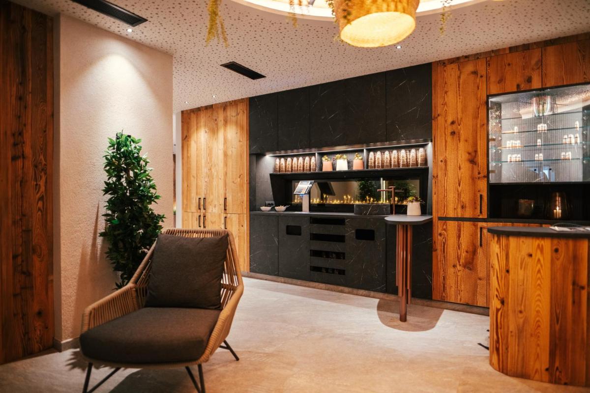 ADLER MERYEM wellness hotel - Andalo