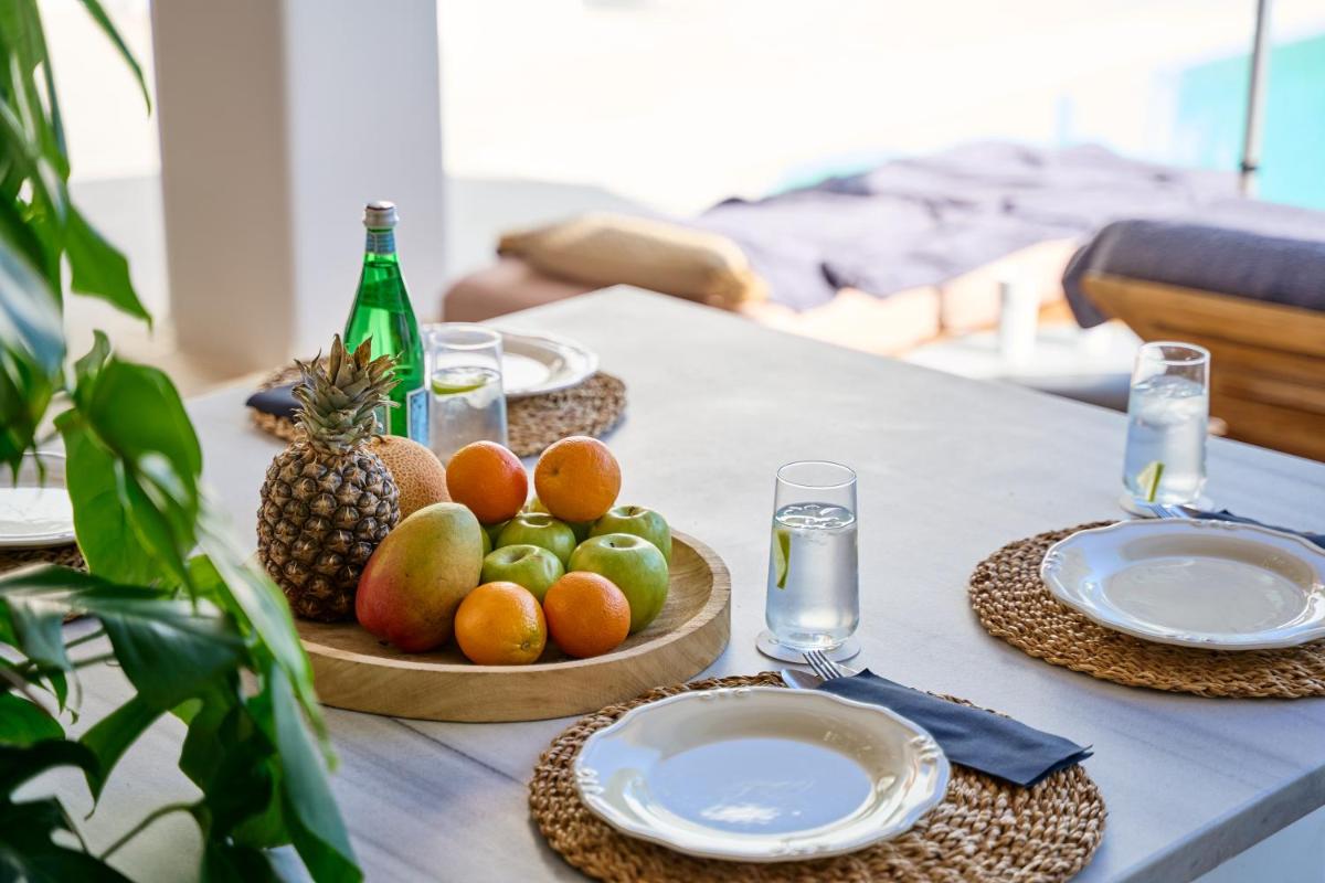 Adorno Beach Hotel and Suites