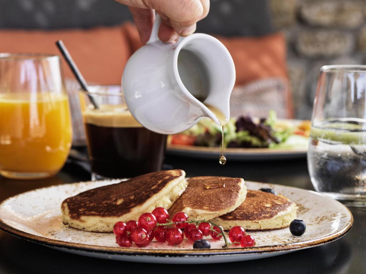 Aegon Mykonos, Autograph Collection