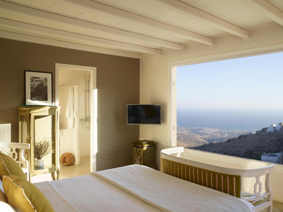 Aeolis Tinos Suites