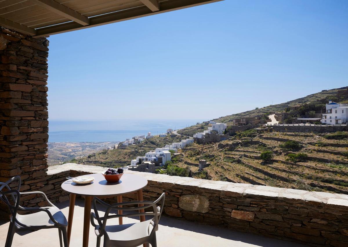 Aeolis Tinos Suites