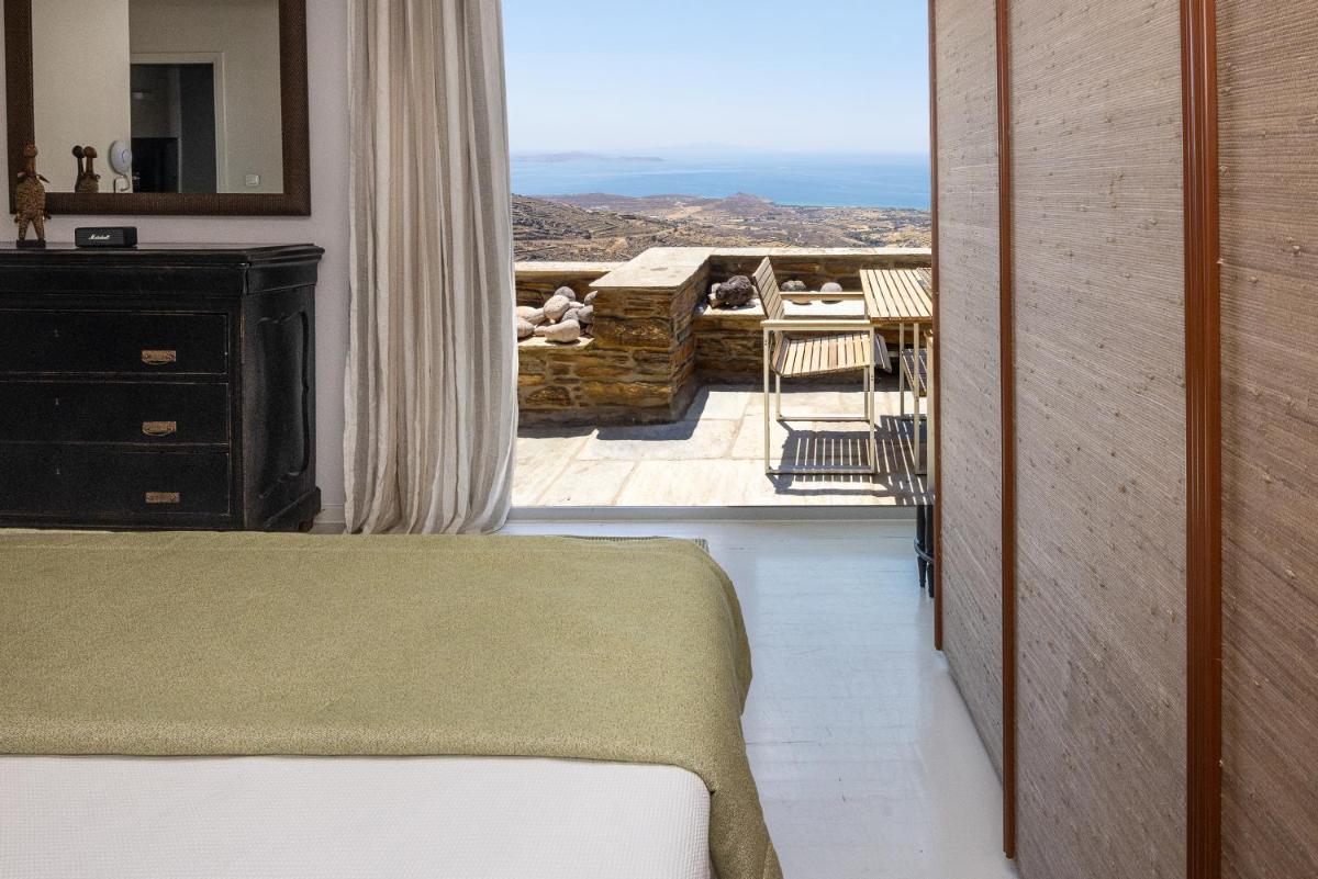 Aeolis Tinos Suites