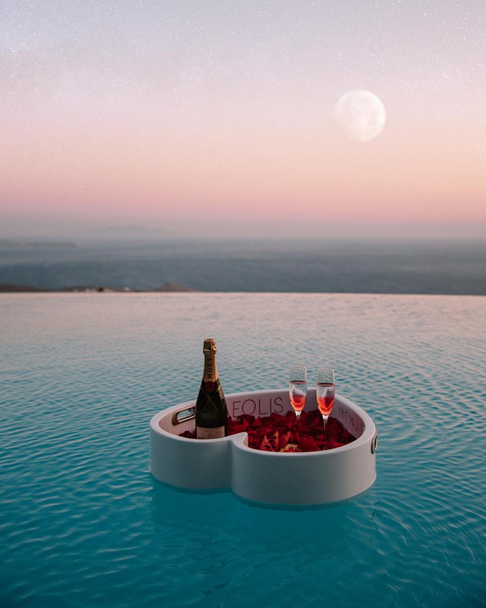 Aeolis Tinos Suites