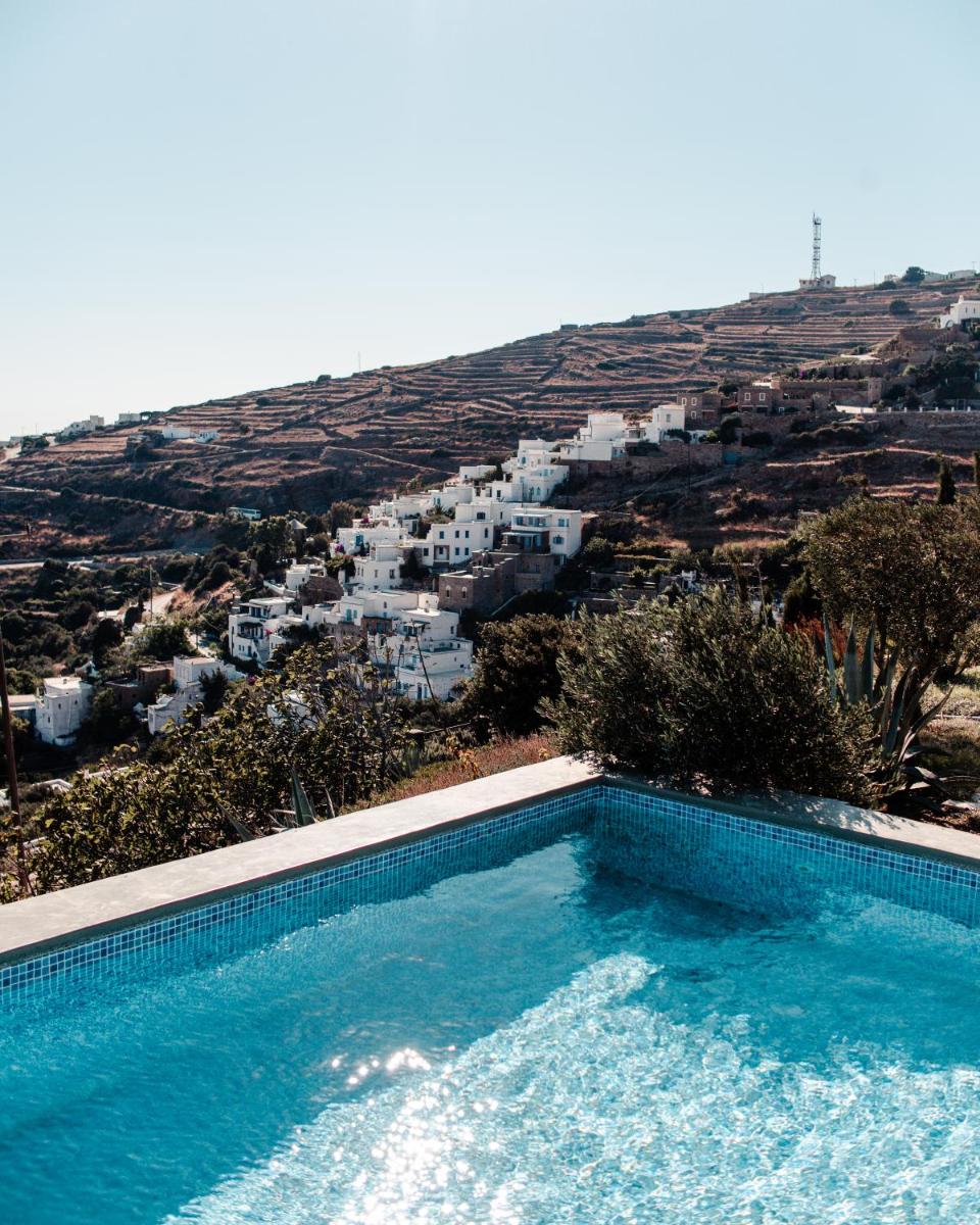 Aeolis Tinos Suites