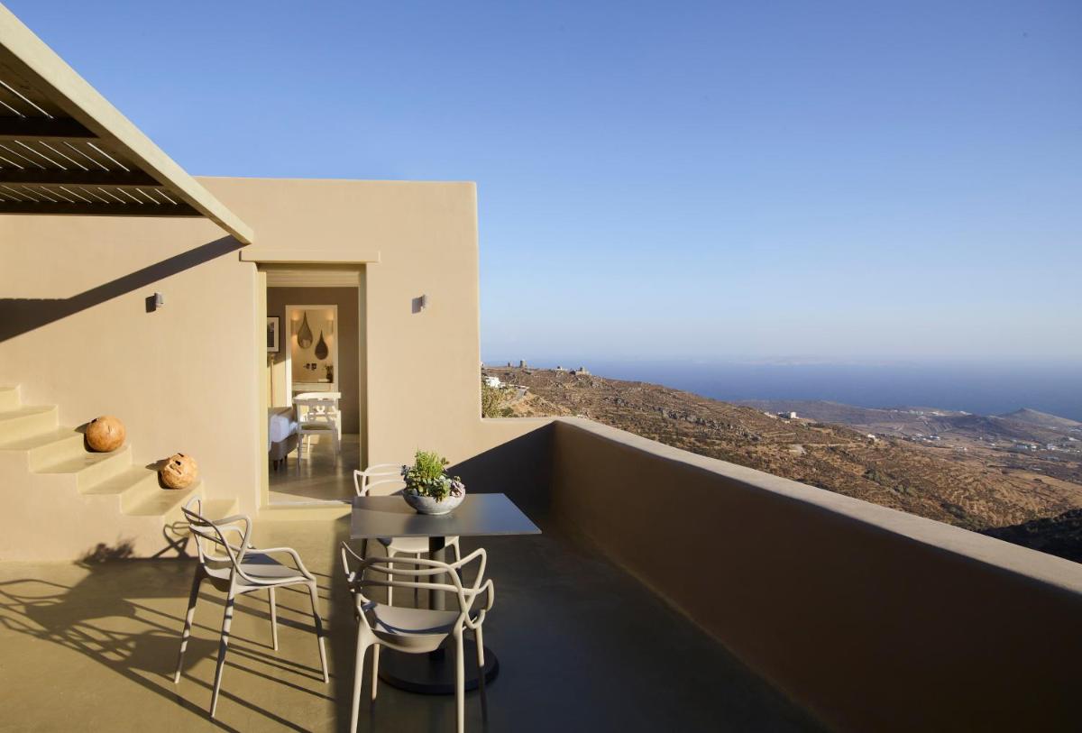 Aeolis Tinos Suites
