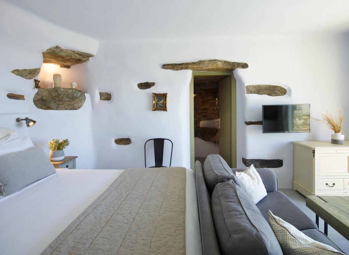 Aeolis Tinos Suites