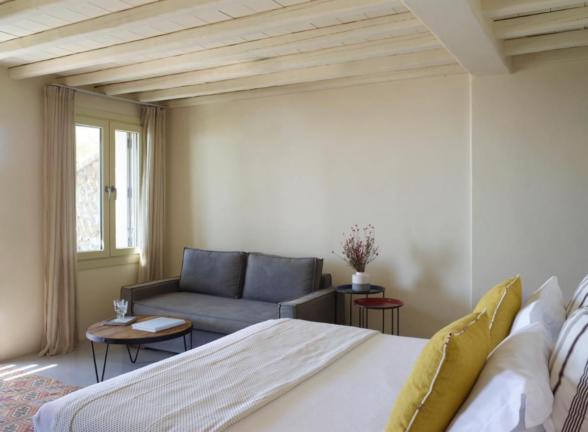 Aeolis Tinos Suites