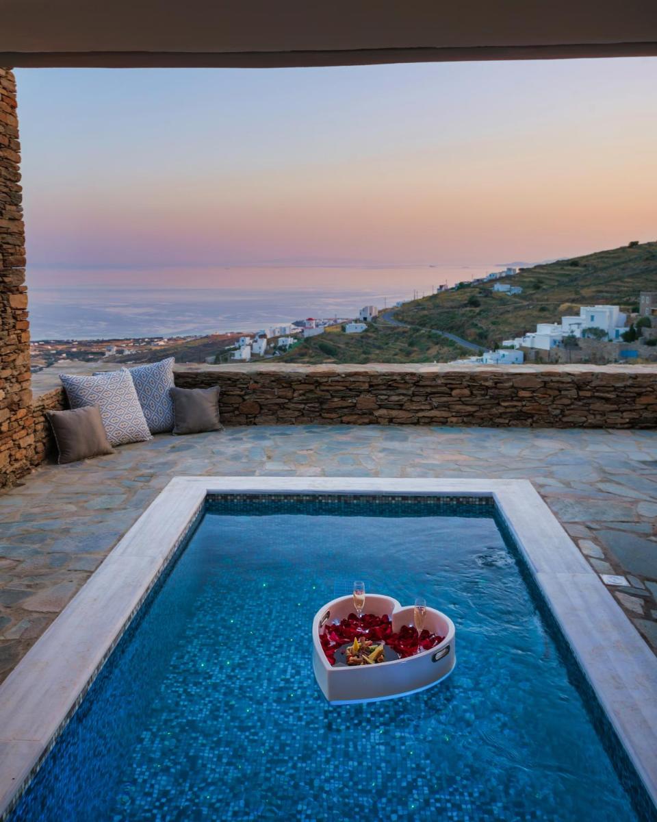 Aeolis Tinos Suites