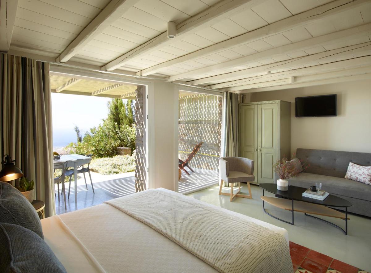 Aeolis Tinos Suites