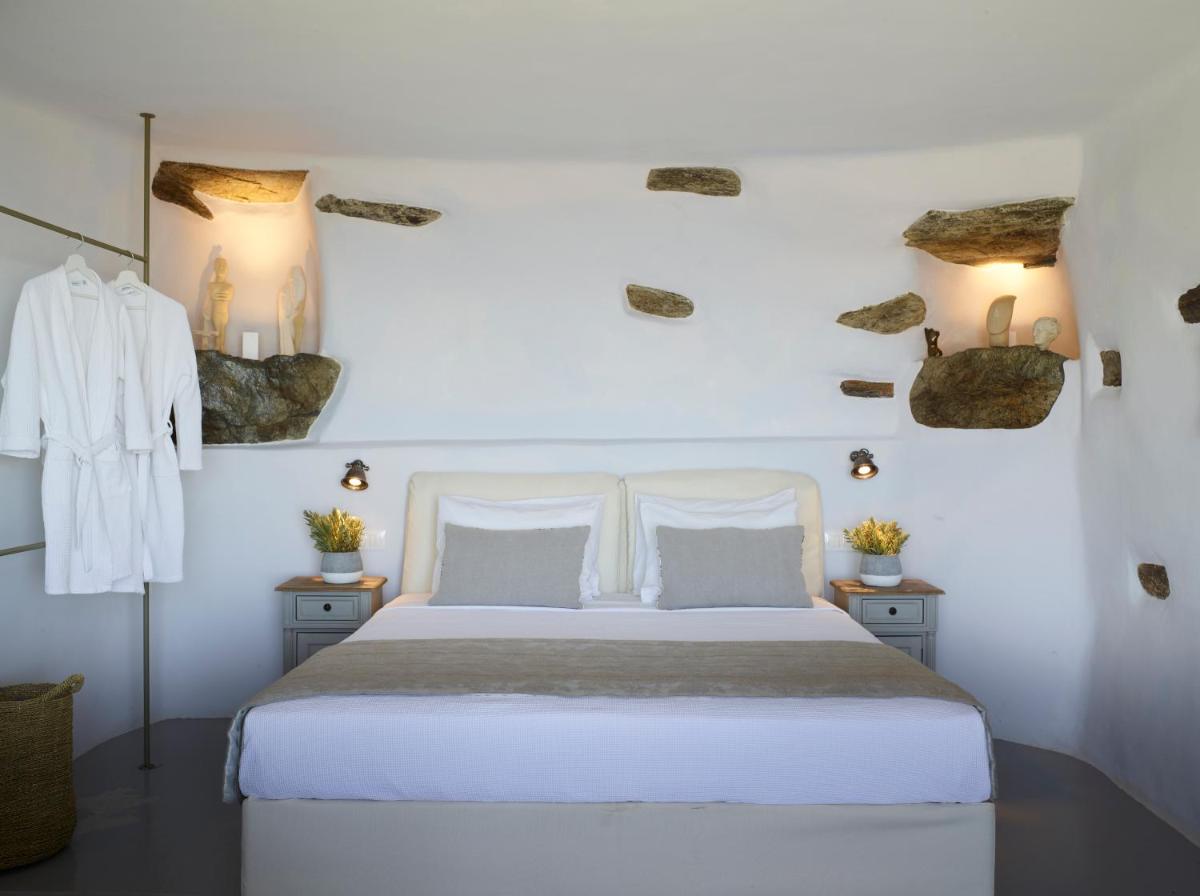 Aeolis Tinos Suites