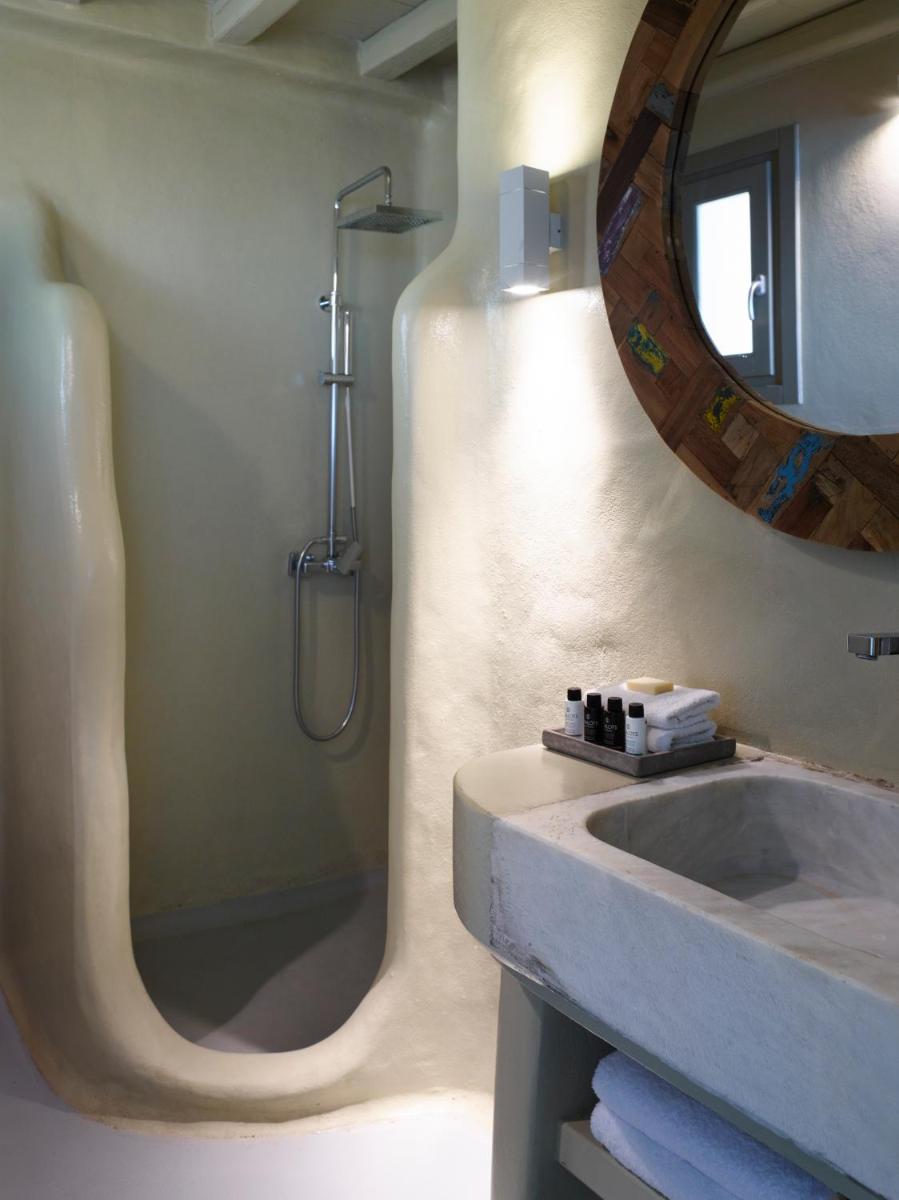 Aeolis Tinos Suites