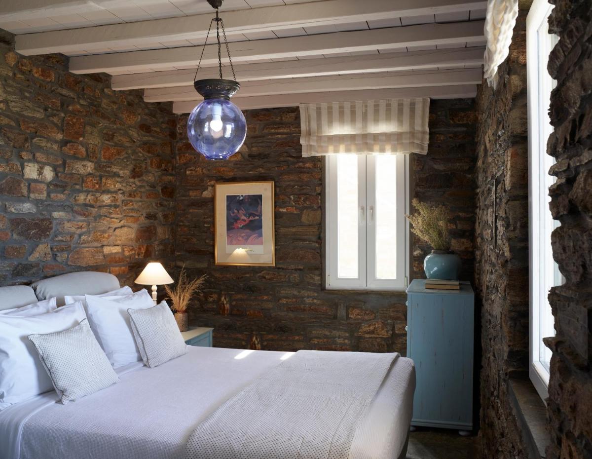 Aeolis Tinos Suites