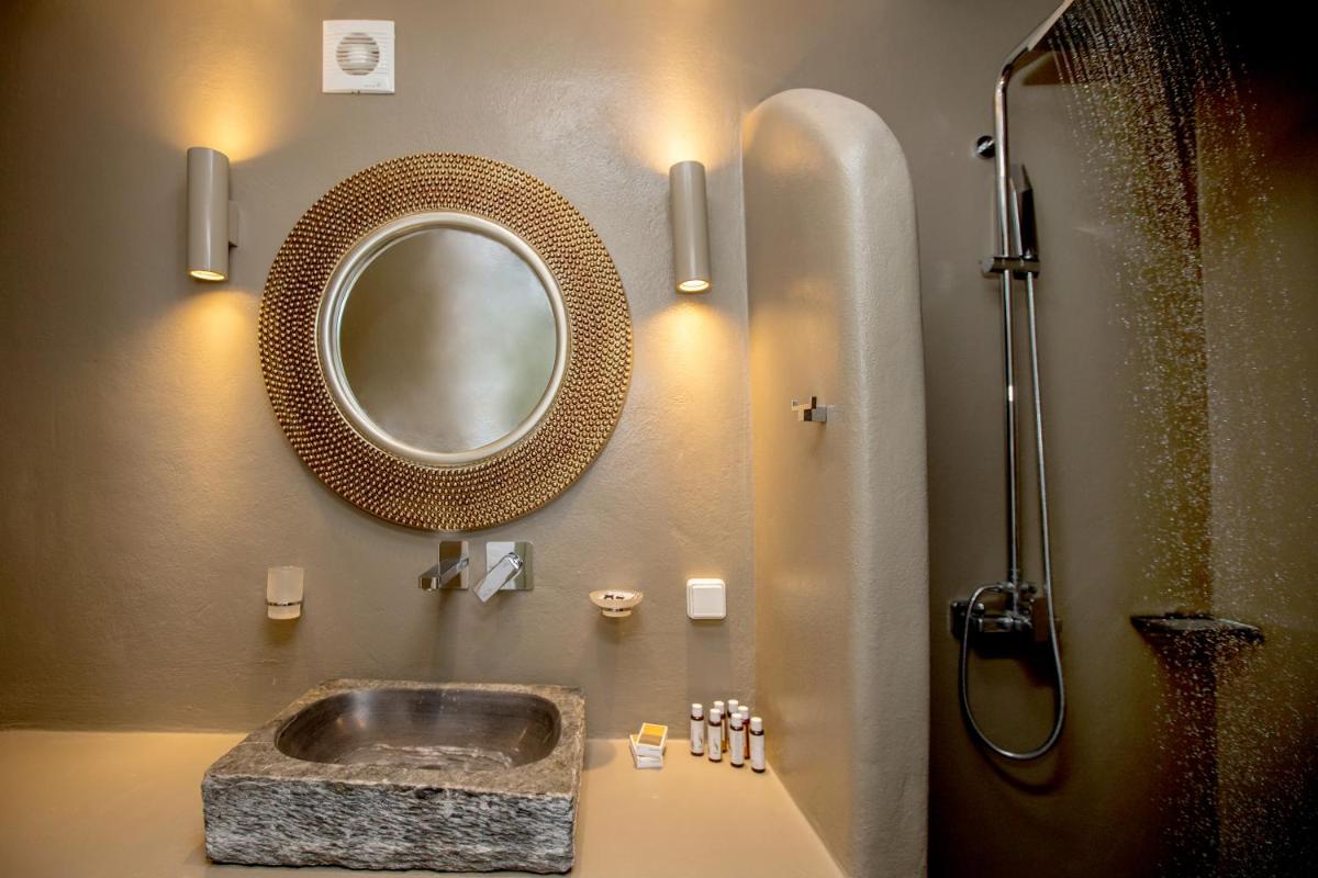 Aeolis Tinos Suites