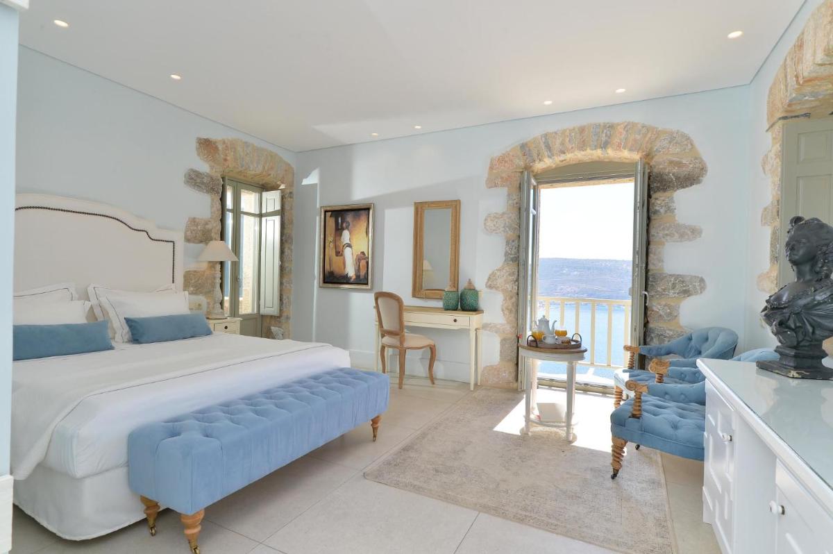 Akrolithi Boutique Hotel & Suites