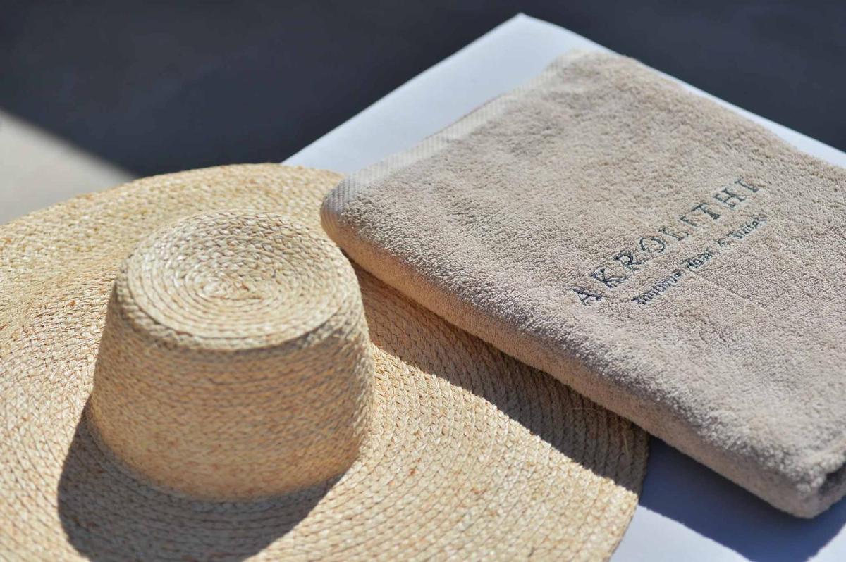 Akrolithi Boutique Hotel & Suites