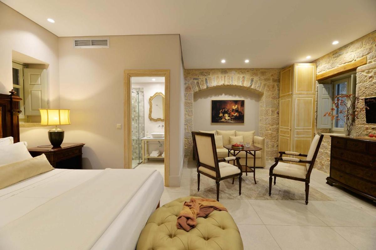 Akrolithi Boutique Hotel & Suites