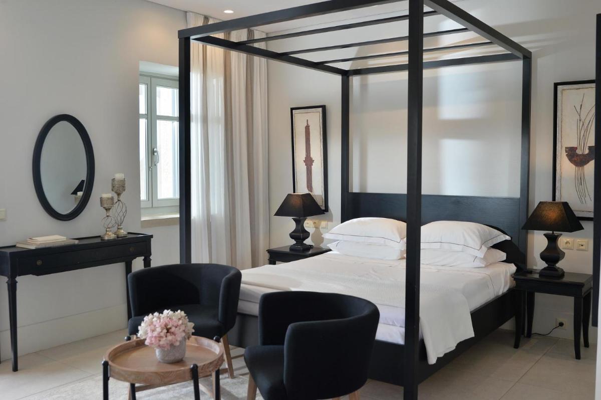 Akrolithi Boutique Hotel & Suites